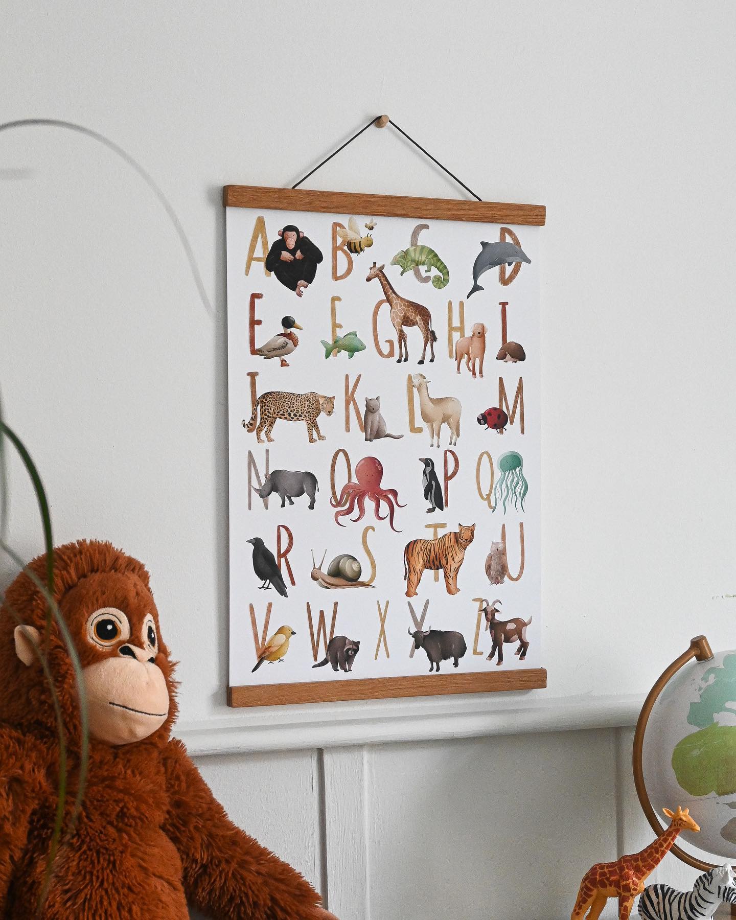 Alphabet Poster mit illustrierten Tiermotiven für das Kinderzimmer A3