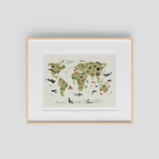Weltkarte in A2 mit illustrierten Tiermotiven für das Kinderzimmer